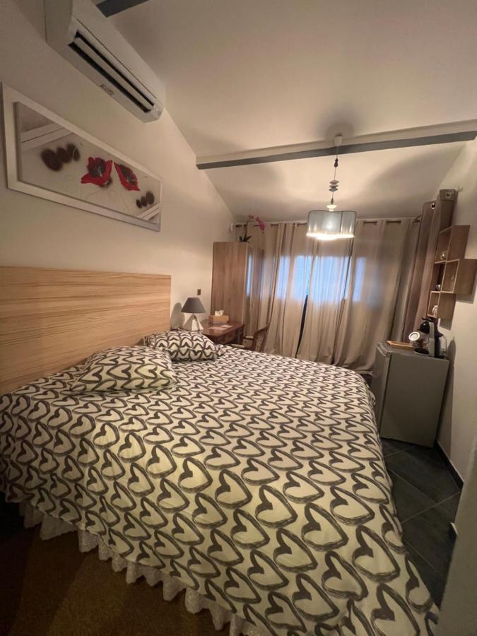 Suite Parentale Independante Марсель Экстерьер фото